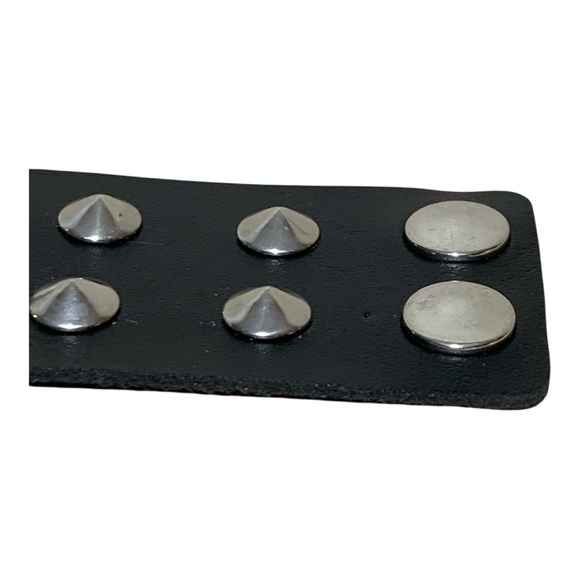 Adustable Spiked Metal-Punk Leather Cuff - Picture 5 of 6